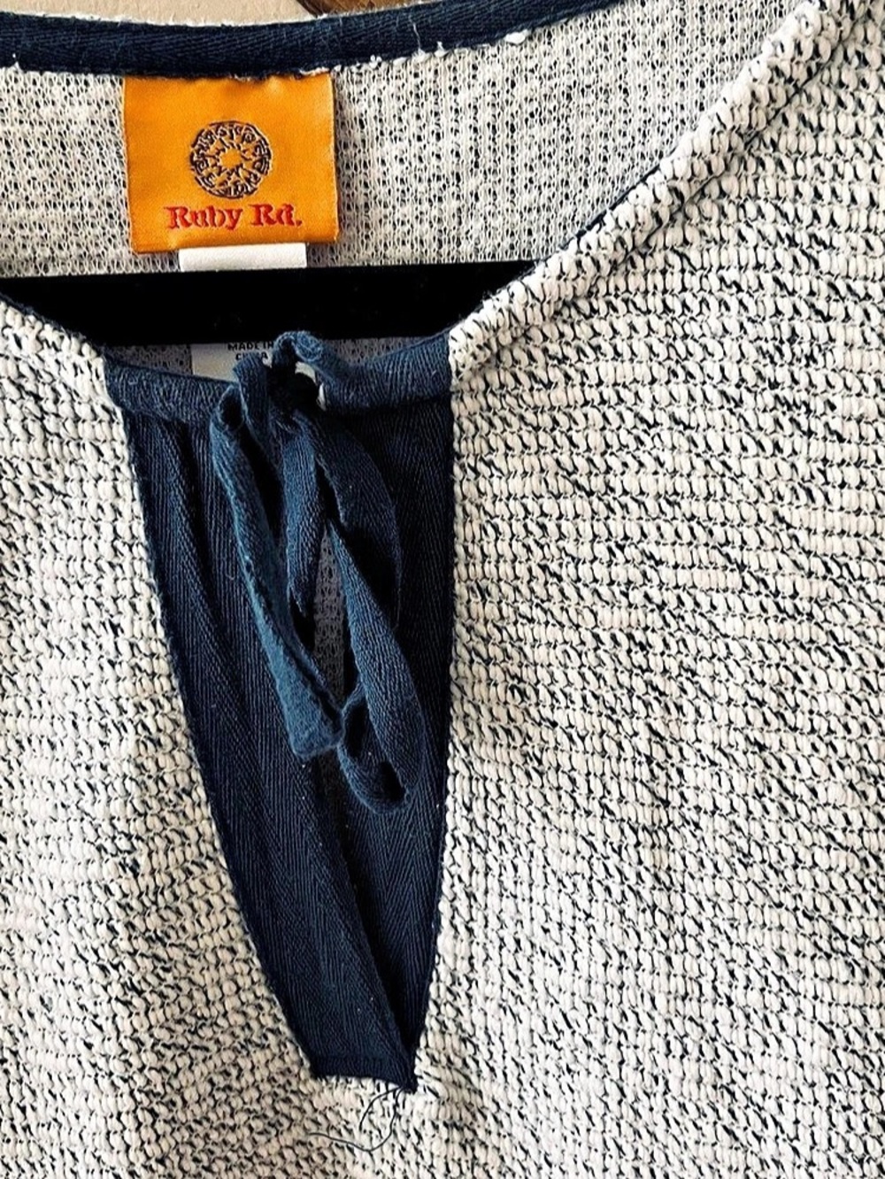Ruby Rd. Textured Pullover in Gray & Blue XL - Picture 3 of 7